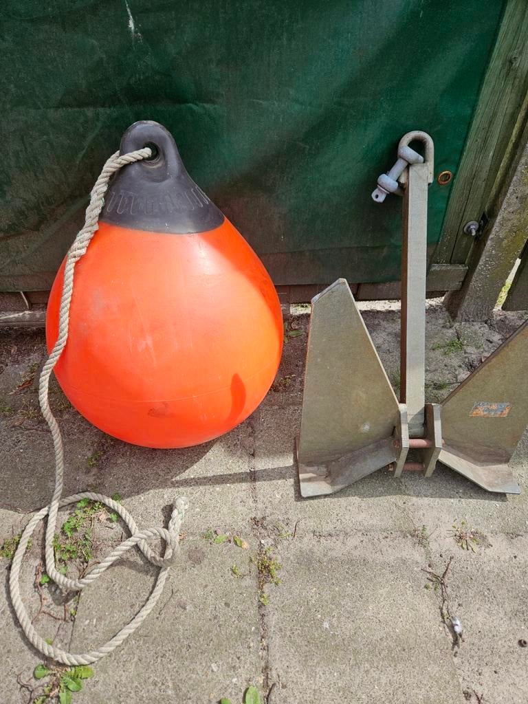 Anker is 16kg stoot wil 45 cm doorsnede, Watersport en Boten, Ophalen of Verzenden, Ankeren en Afmeren, Zeilboot of Motorboot