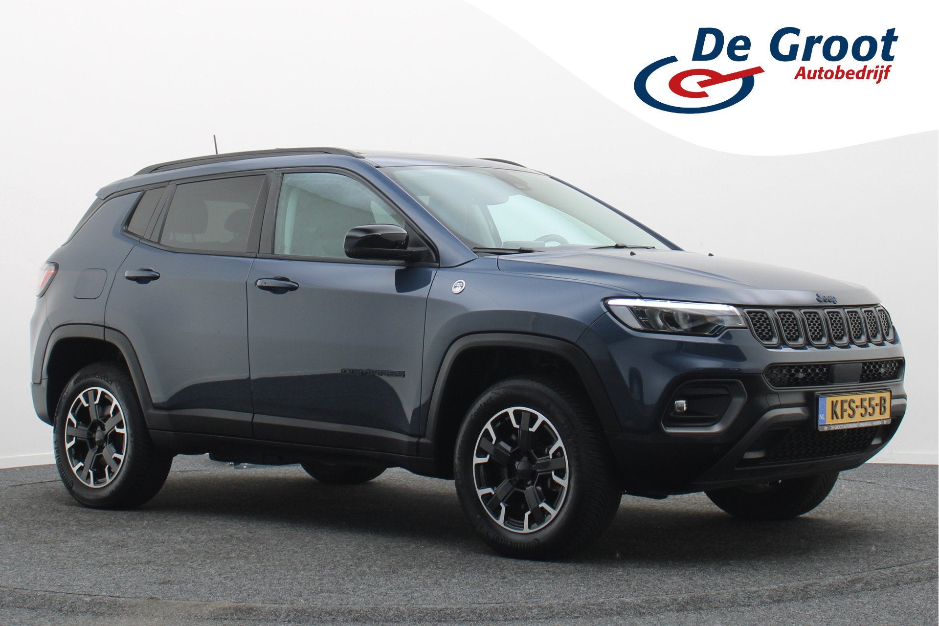 Jeep Compass 4xe 240 Plug-in Hybrid Electric Trailhawk Panor, Automaat, 4 cilinders, Leder en Stof, Bedrijf