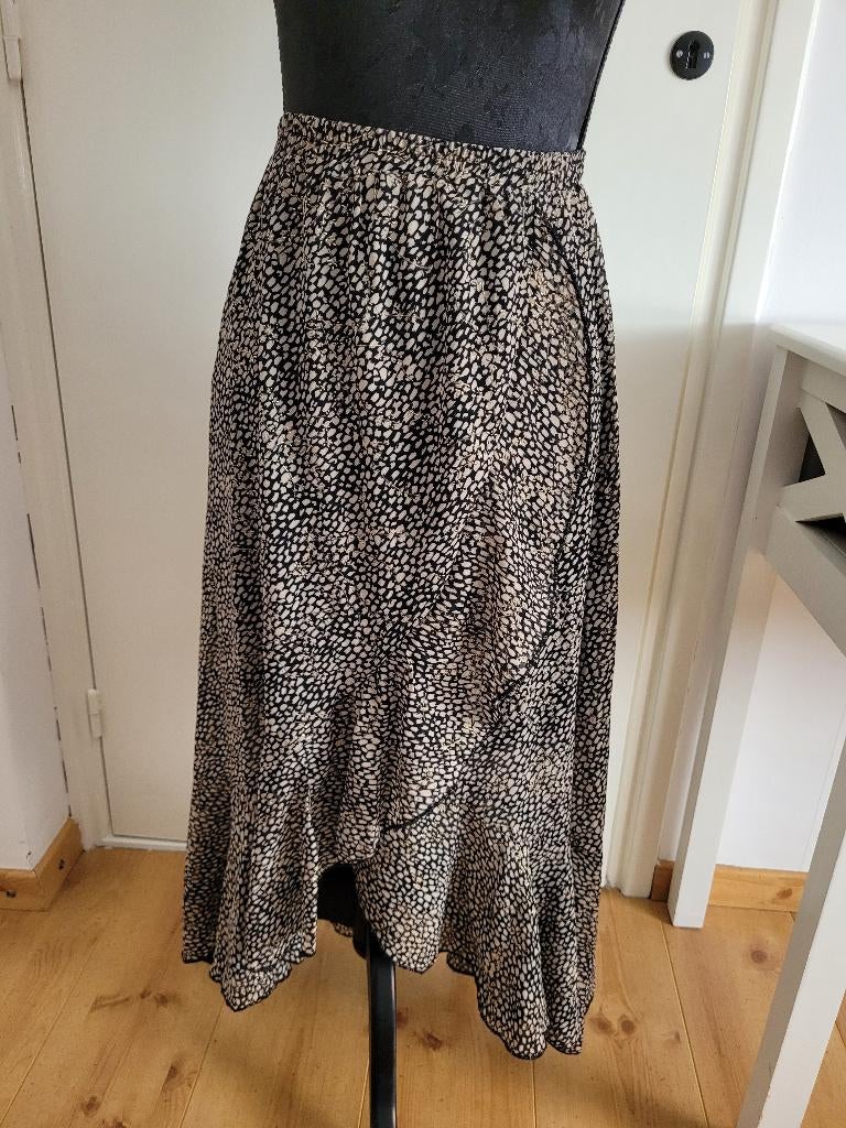 FLAMANT ROSE rok met gouden bloemetjes maat S nieuw, Kleding | Dames, Rokken, Overige kleuren, FLAMANT ROSE, Nieuw, Ophalen of Verzenden