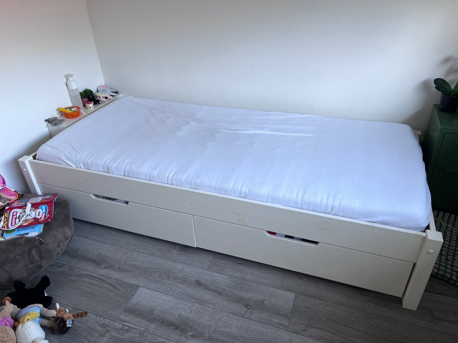 Wit houten bed met lades incl lattenbodem en matras, 85 tot 100 cm, Gebruikt, 180 cm of meer, Ophalen
