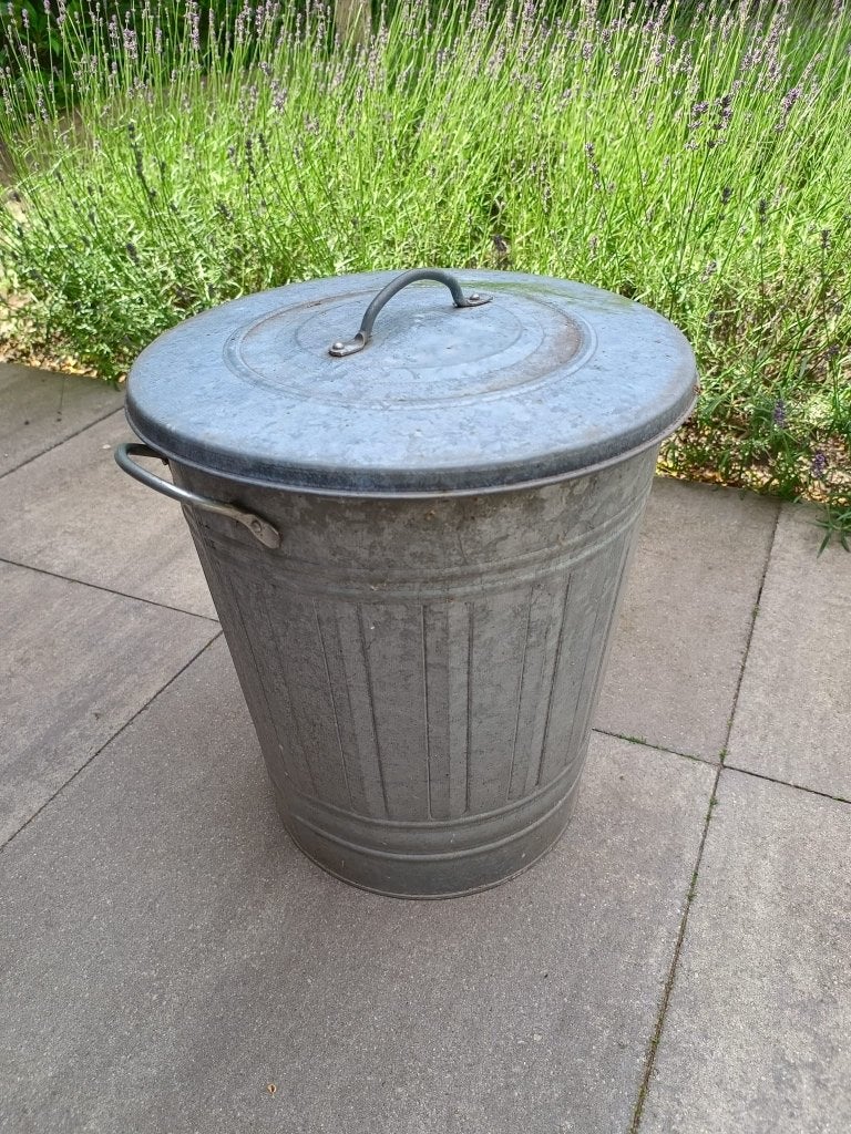 Zinken vuilnisemmer, Huis en Inrichting, Woonaccessoires | Prullenbakken, Ophalen, Overige materialen, Gebruikt, 40 liter of meer