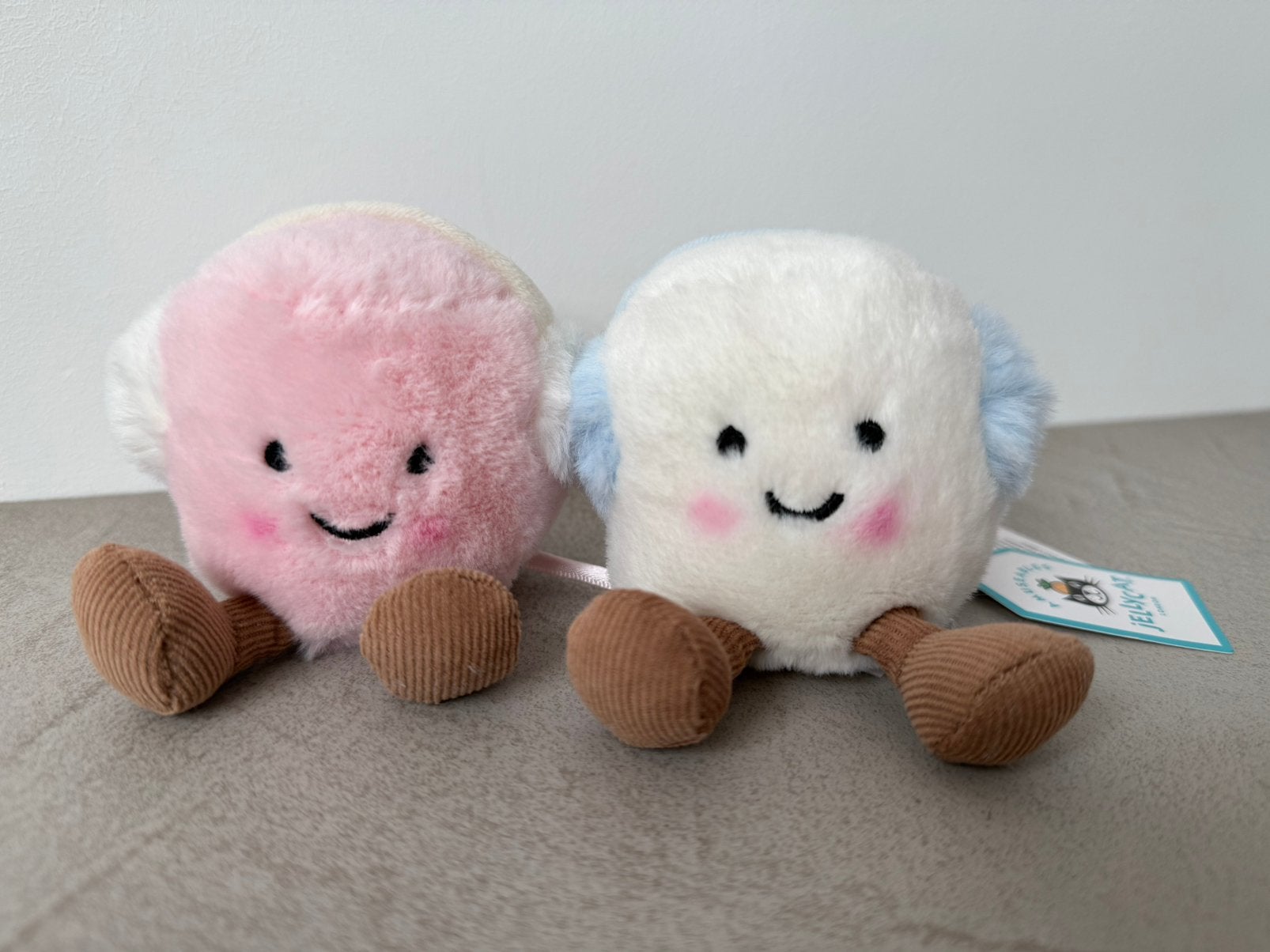 Retired Jellycat Marshmallows with earmuffs, Jellycat, Overige karakters, Nieuw, Ophalen of Verzenden