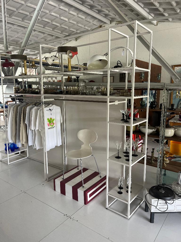 Stellage (Stelling, winkel stelling, etalage, kledingrek), Ophalen, Zo goed als nieuw