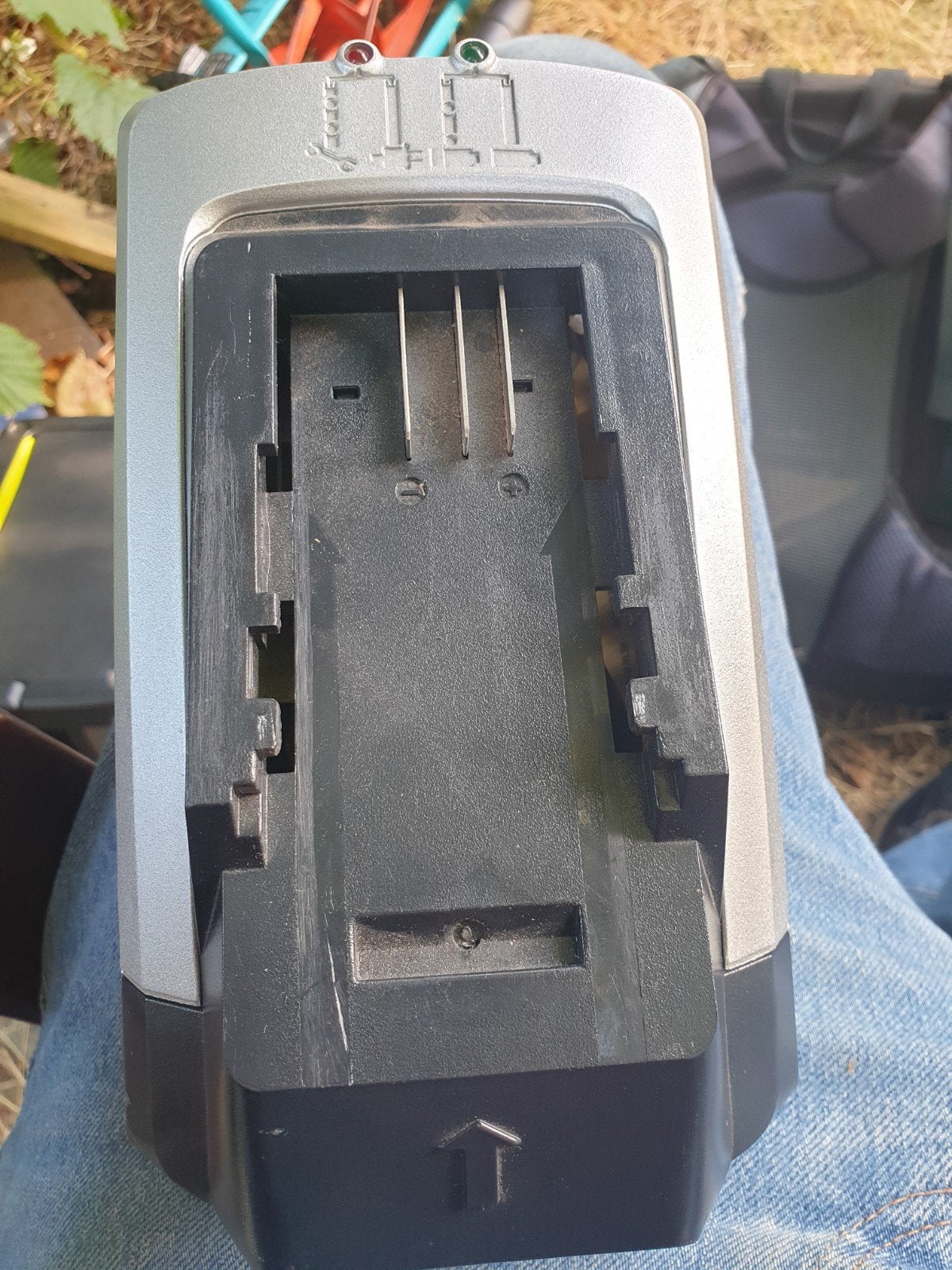 Florabest 40V Grizzly Tools Acculader 40LFC15 - 40V, 3A, Ophalen of Verzenden, Zo goed als nieuw