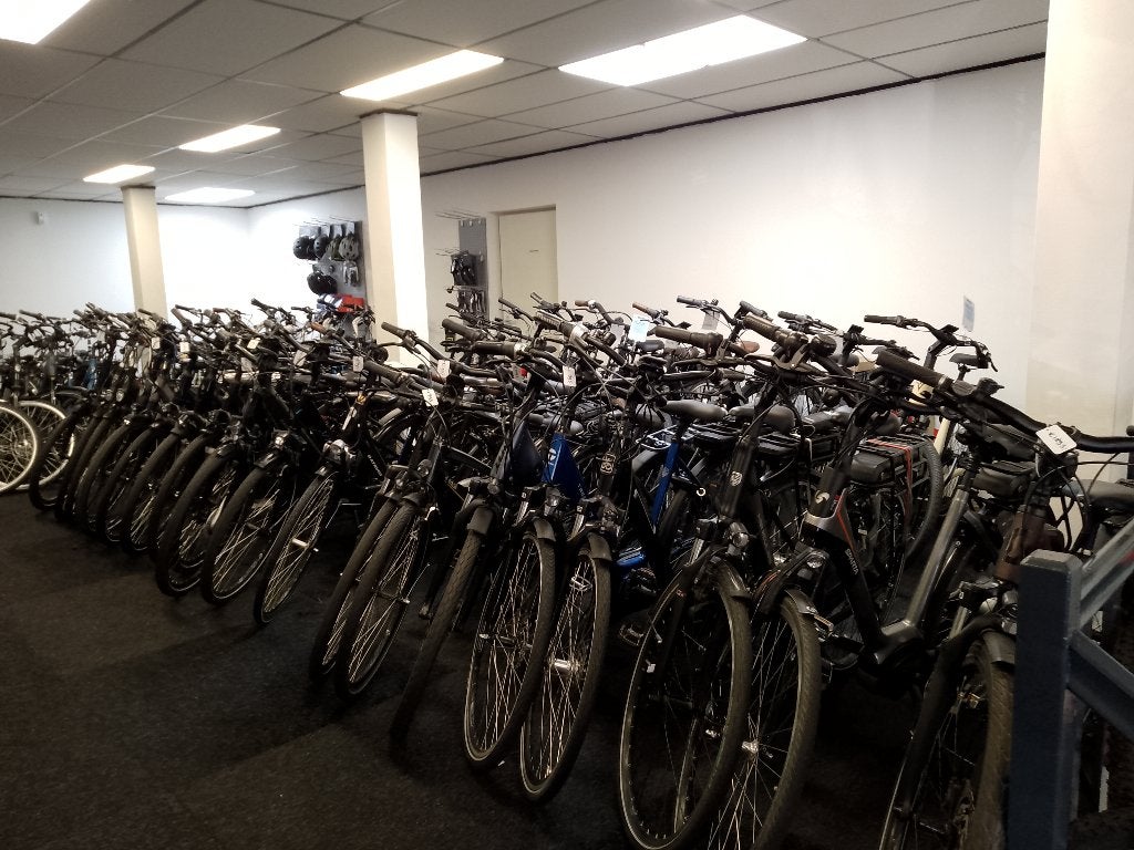 Ruim 80 (jong) gebruikte elektrische fietsen rijklaar!, -, -, Zo goed als nieuw, 51 tot 55 cm