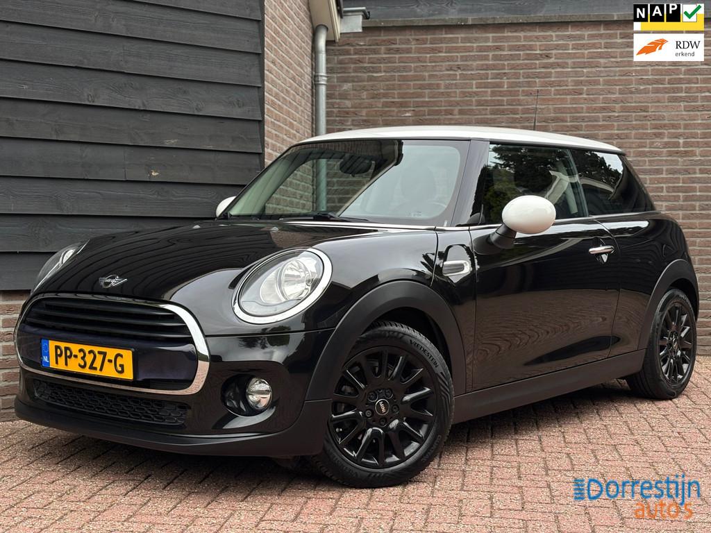 Mini Mini 1.5 Cooper Business | Automaat | Navigatie | Cruis, Gebruikt, 4 stoelen, Origineel Nederlands, Bedrijf