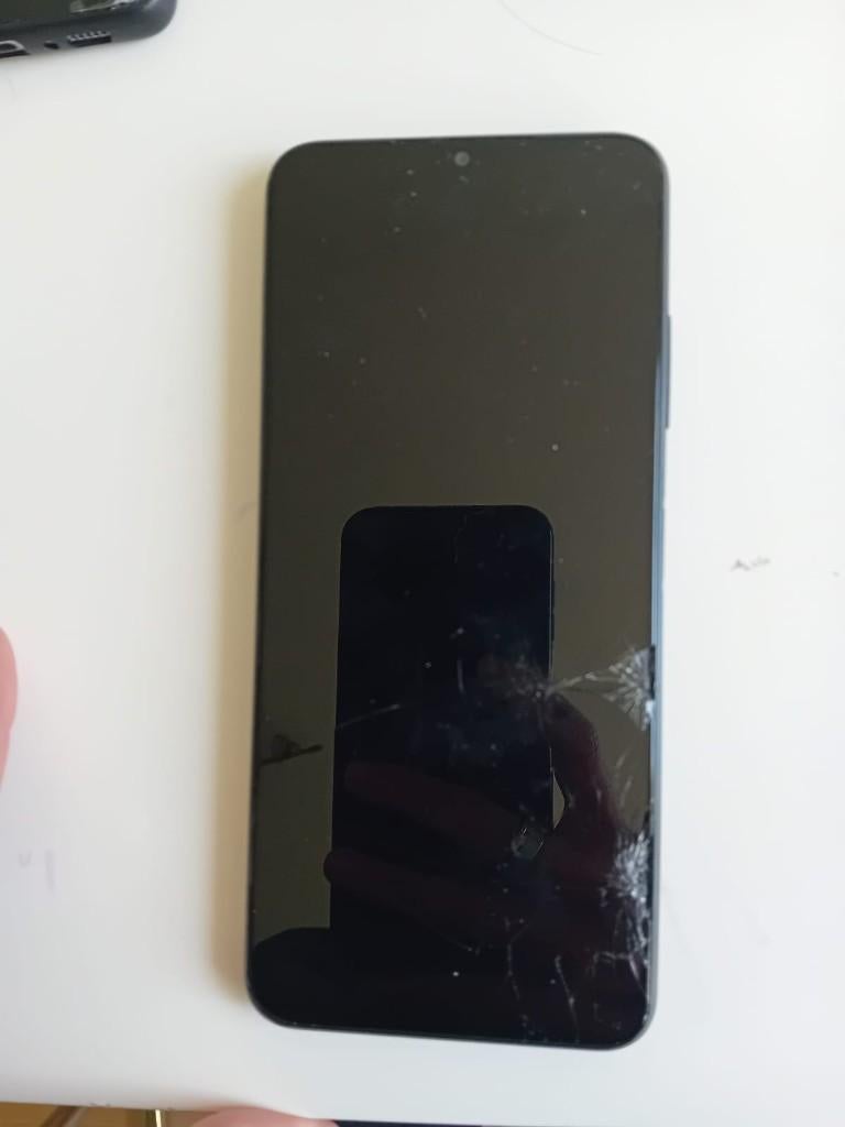 Samsung A22 (scherm gebroken), Gebruikt, Zwart, Ophalen of Verzenden, 64 GB