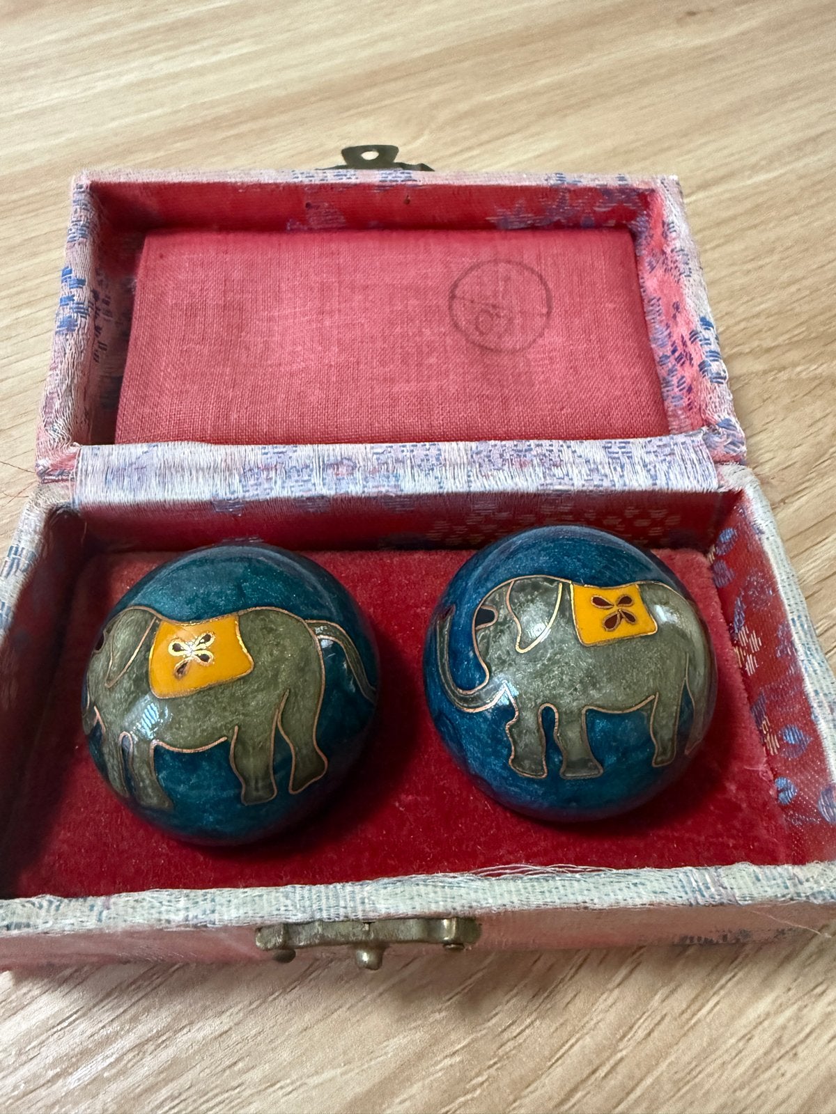Chinese Baoding gezondheidsballen met olifantenmotief, Ophalen, Gebruikt