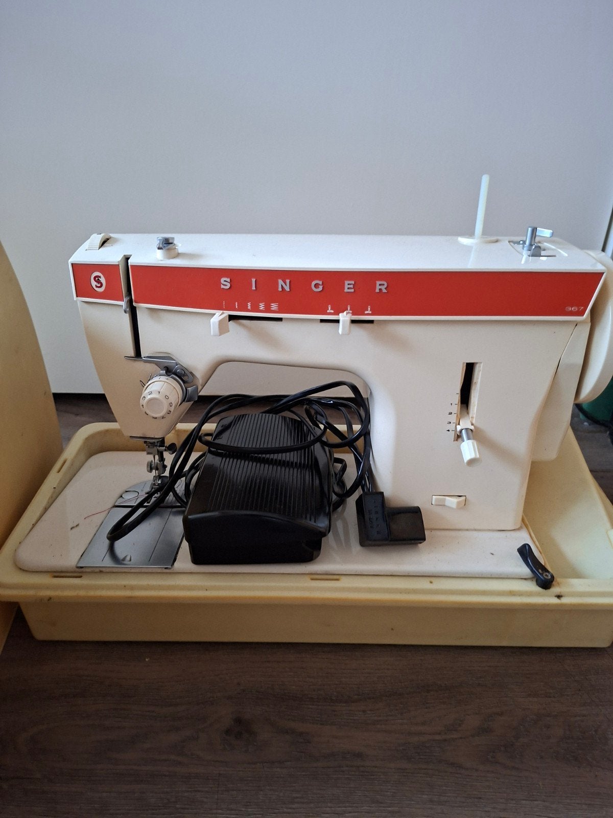 Singer Naaimachine 347 - Vintage en Functioneel, Hobby en Vrije tijd, Naaimachines en Toebehoren, Ophalen, Gebruikt, Naaimachine