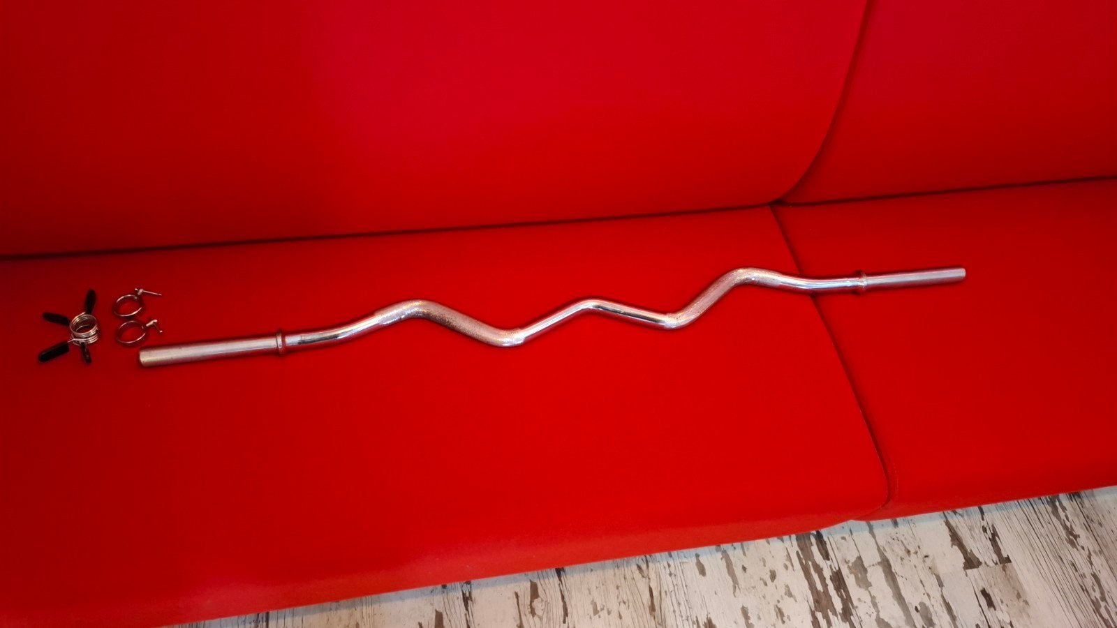 Curl stang met sluiting, Sport en Fitness, Fitnessmaterialen, Ophalen, Zo goed als nieuw, Halterstangen
