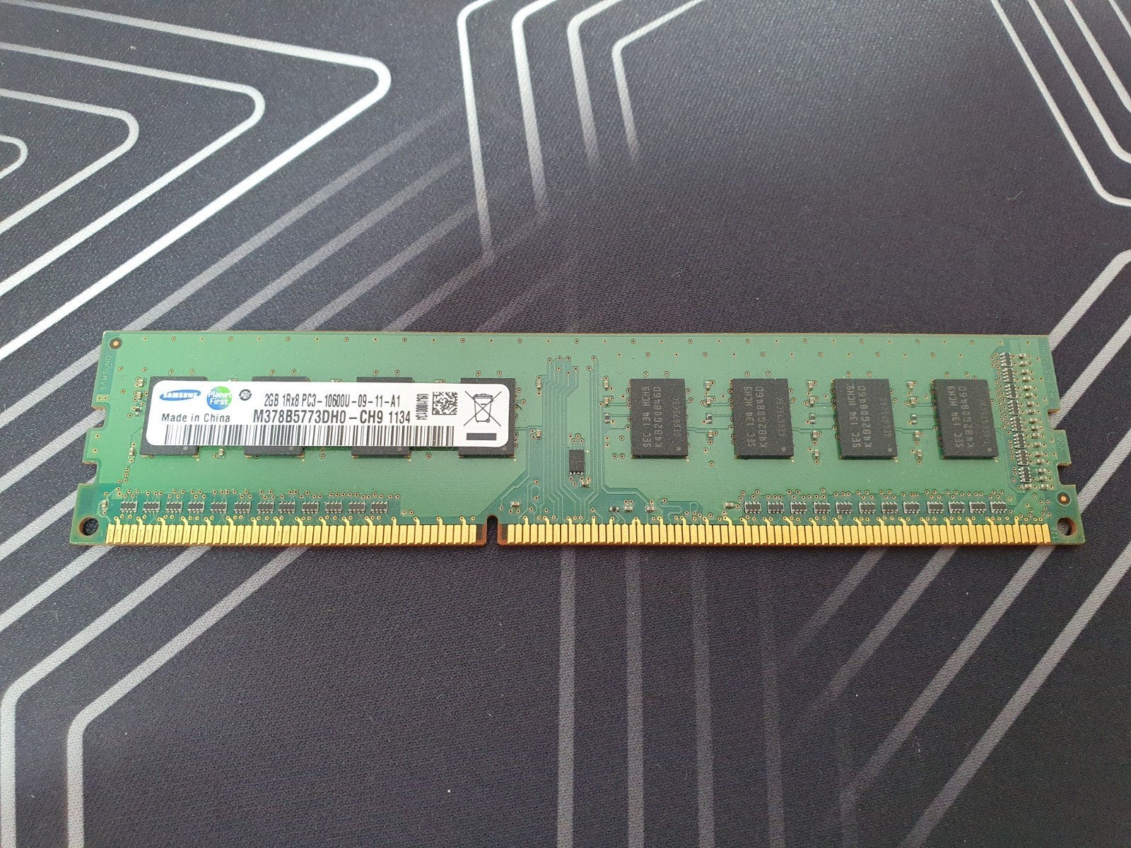 Samsung 2GB DDR3 1333MHz Werkgeheugen, ., DDR3, Ophalen of Verzenden, Zo goed als nieuw