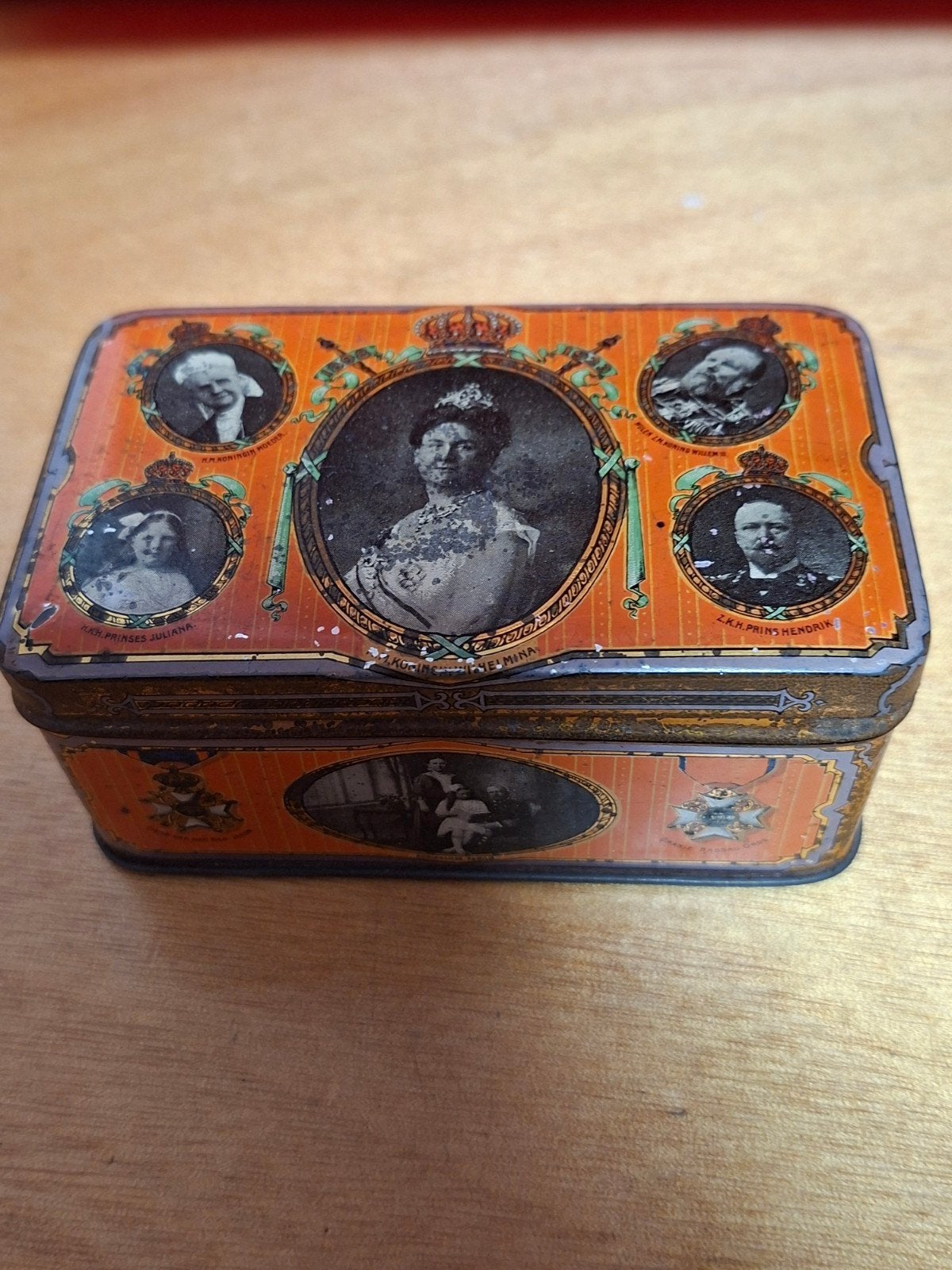 Klein oud trommeltje Wilhelmina, Verzamelen, Blikken, Ophalen of Verzenden, Gebruikt, Overige