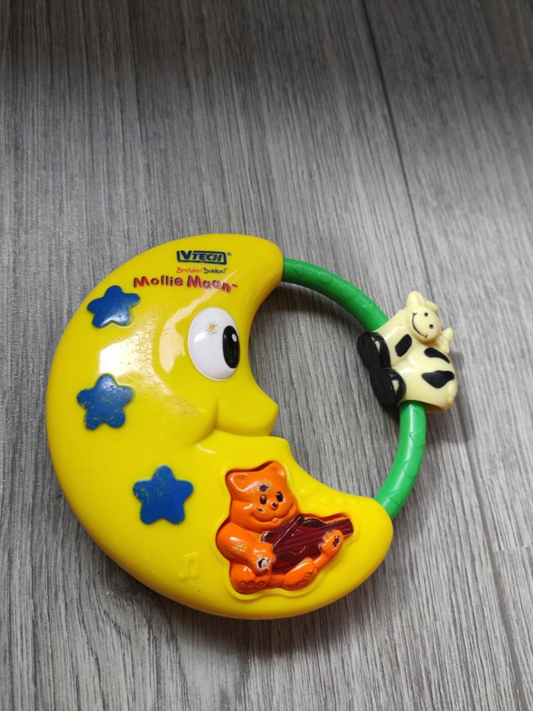 Maan rammelaar en muziekmobiel, Ophalen of Verzenden, Gebruikt, Rammelaar, Met geluid