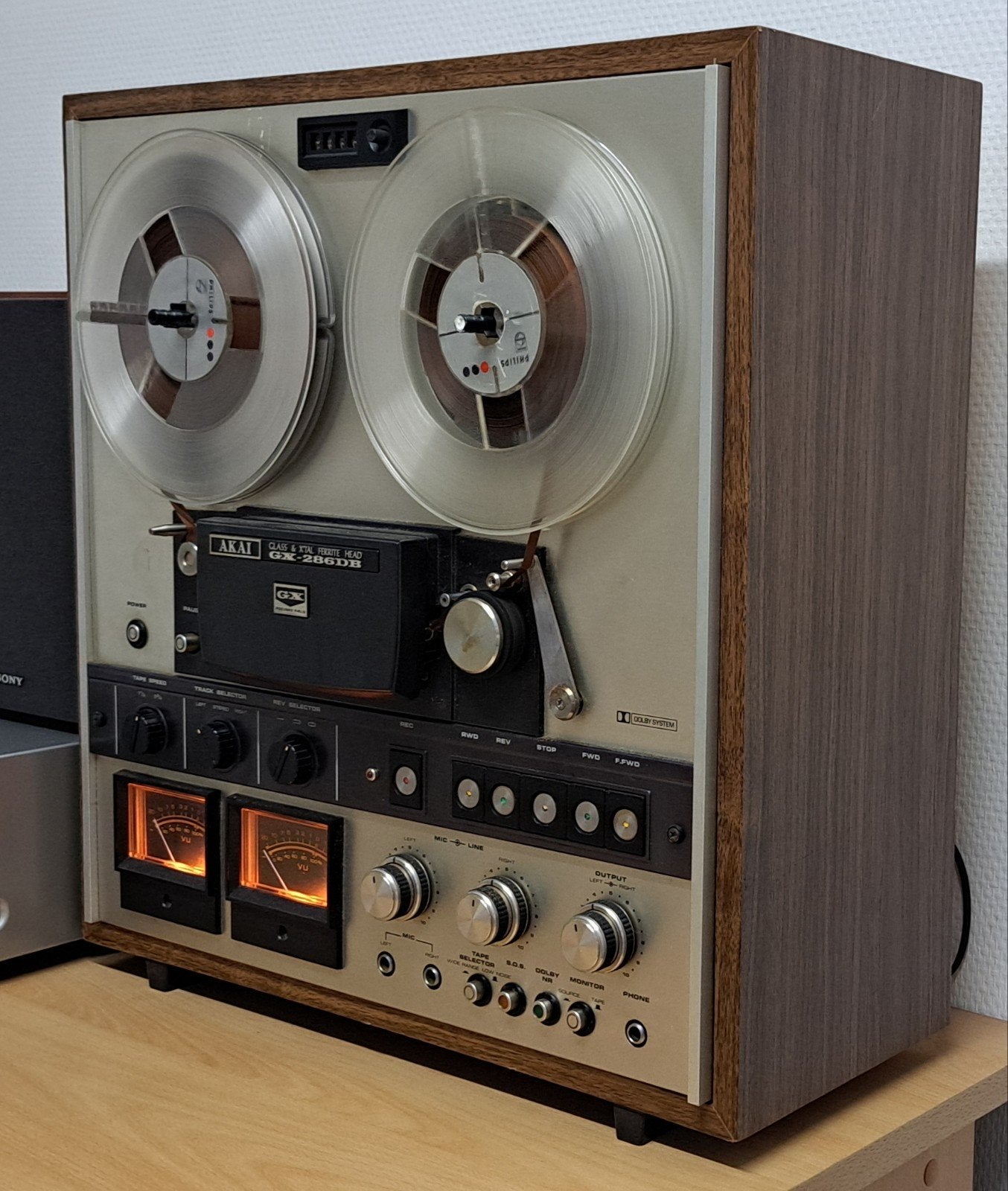 Akai GX-286DB, Ophalen