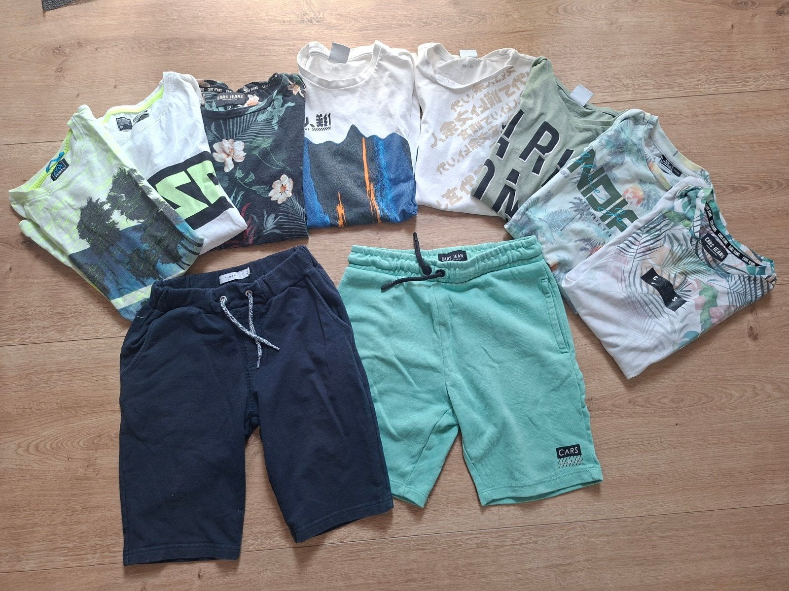 Zomerkleding jongens: T-shirts en shorts (9 stuks), Ophalen of Verzenden, Gebruikt