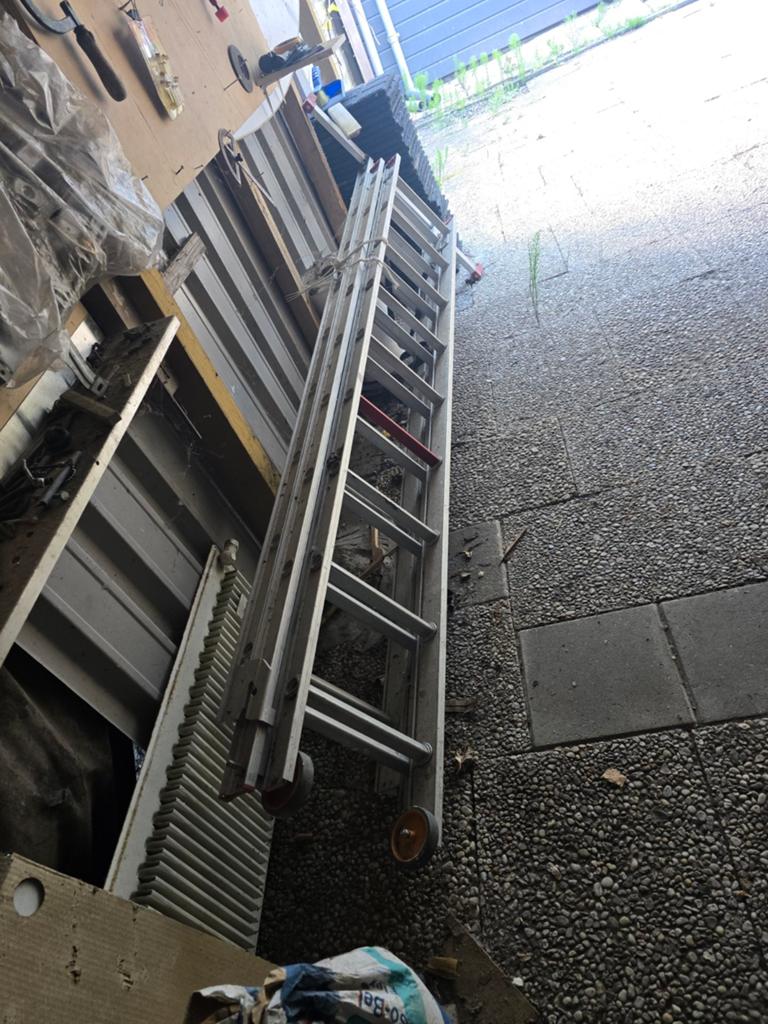 Altrex Economy CR 3063 3x9 ladder - Gebruikt, Gebruikt, Ophalen of Verzenden, Ladder, Opvouwbaar of Inschuifbaar