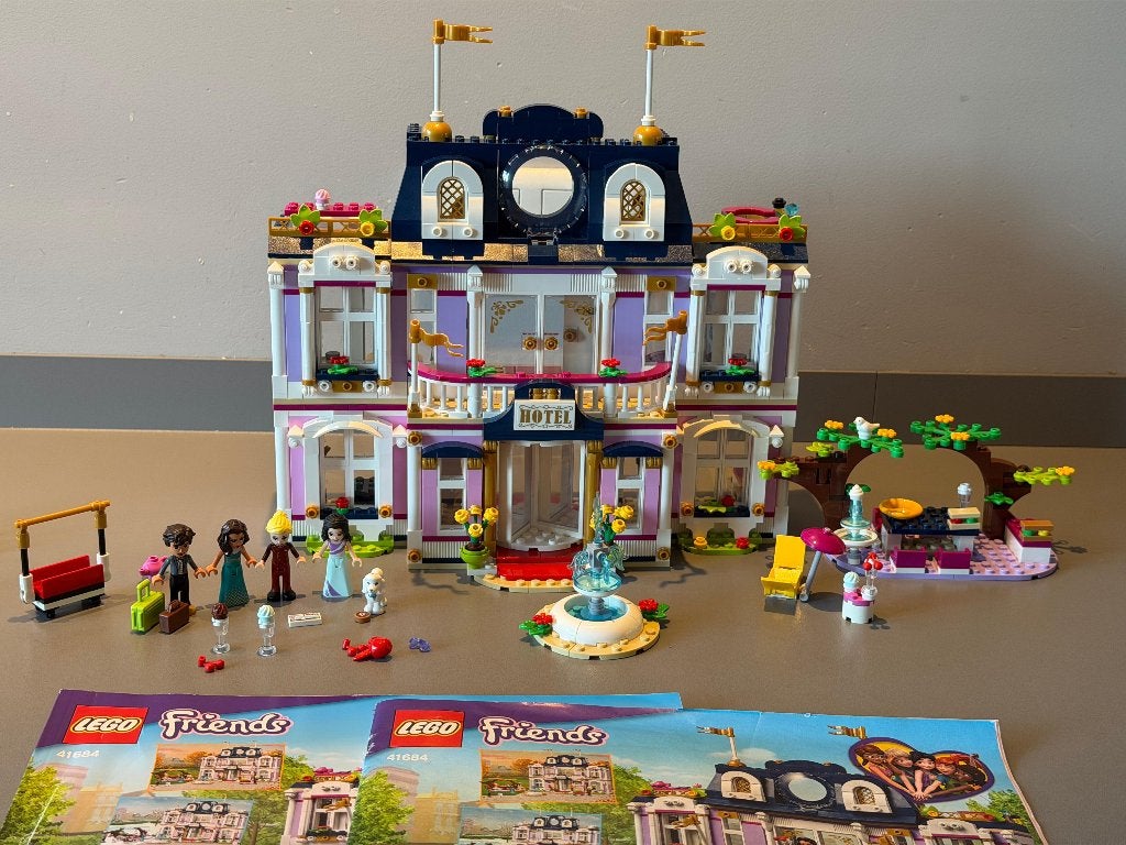 LEGO Friends 41684 Heartlake City Grand Hotel –met boekje, Kinderen en Baby's, Lego, Overige typen, Friends, Ophalen of Verzenden