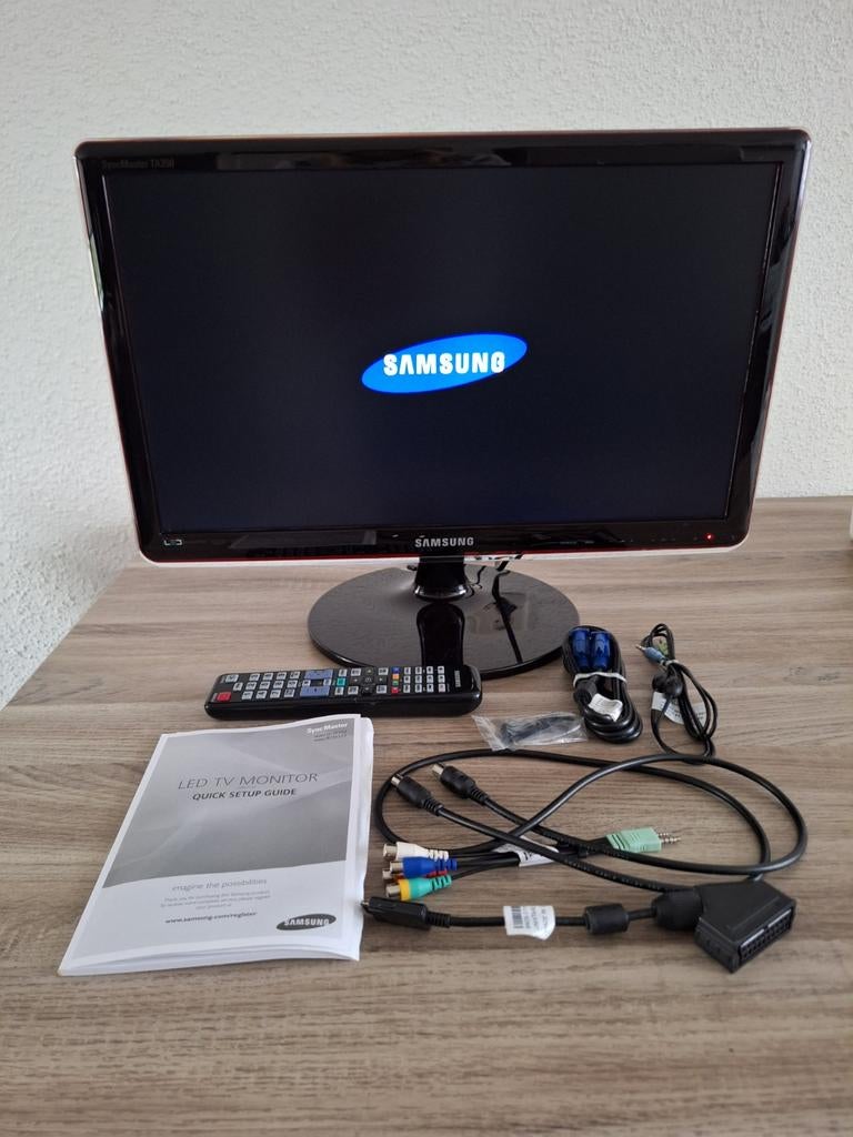 Samsung LED TV 21 inch met handleiding en afstandsbediening, Ophalen