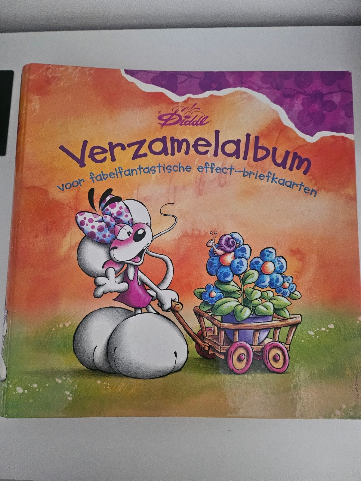 Diddl Verzamelalbum vol met diddl papier , kaarten , zakjes, Verzamelen, Diddl, Ophalen of Verzenden, Verschillende figuren, Gebruikt