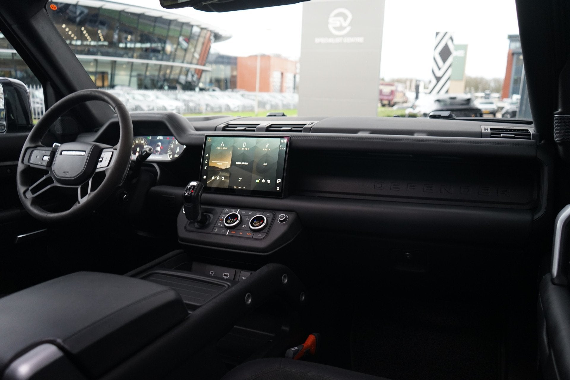 Land Rover Defender 110 5.0 P525 110 V8 | 1ste Eigenaar | El, Auto's, Land Rover, Automaat, Land Rover Select Edition, Vierwielaandrijving