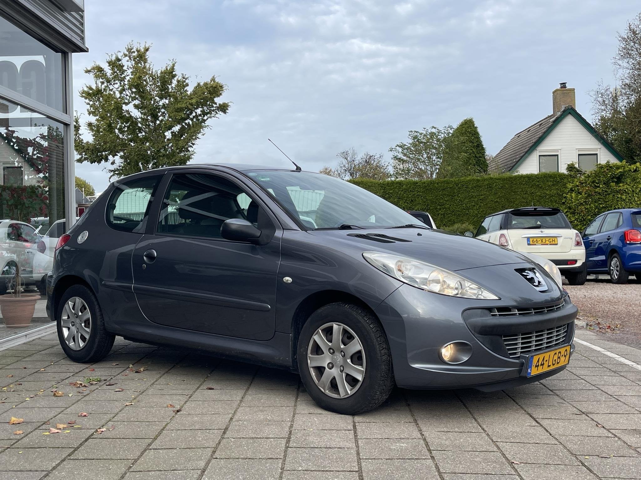 Peugeot 206 + 1.4 XS /Cruisecontrol/Trekhaak/Distr vv bij 63, Voorwielaandrijving, Stof, 4 cilinders, Met garantie (alle)