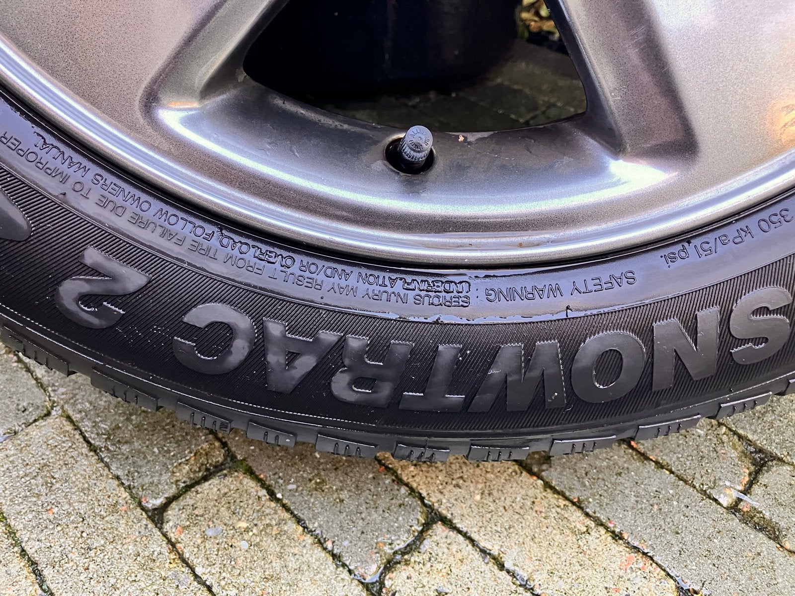 Winterbanden met stalen velgen voor Volvo V60 (2014-2018), Auto-onderdelen, Gebruikt, 16 inch, Banden en Velgen, Personenwagen