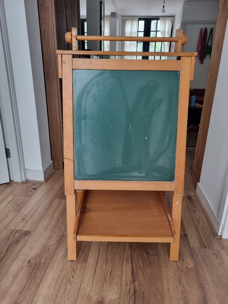 T.e.a.b Vintage look krijt/whiteboard kidkraft, Ophalen, Gebruikt