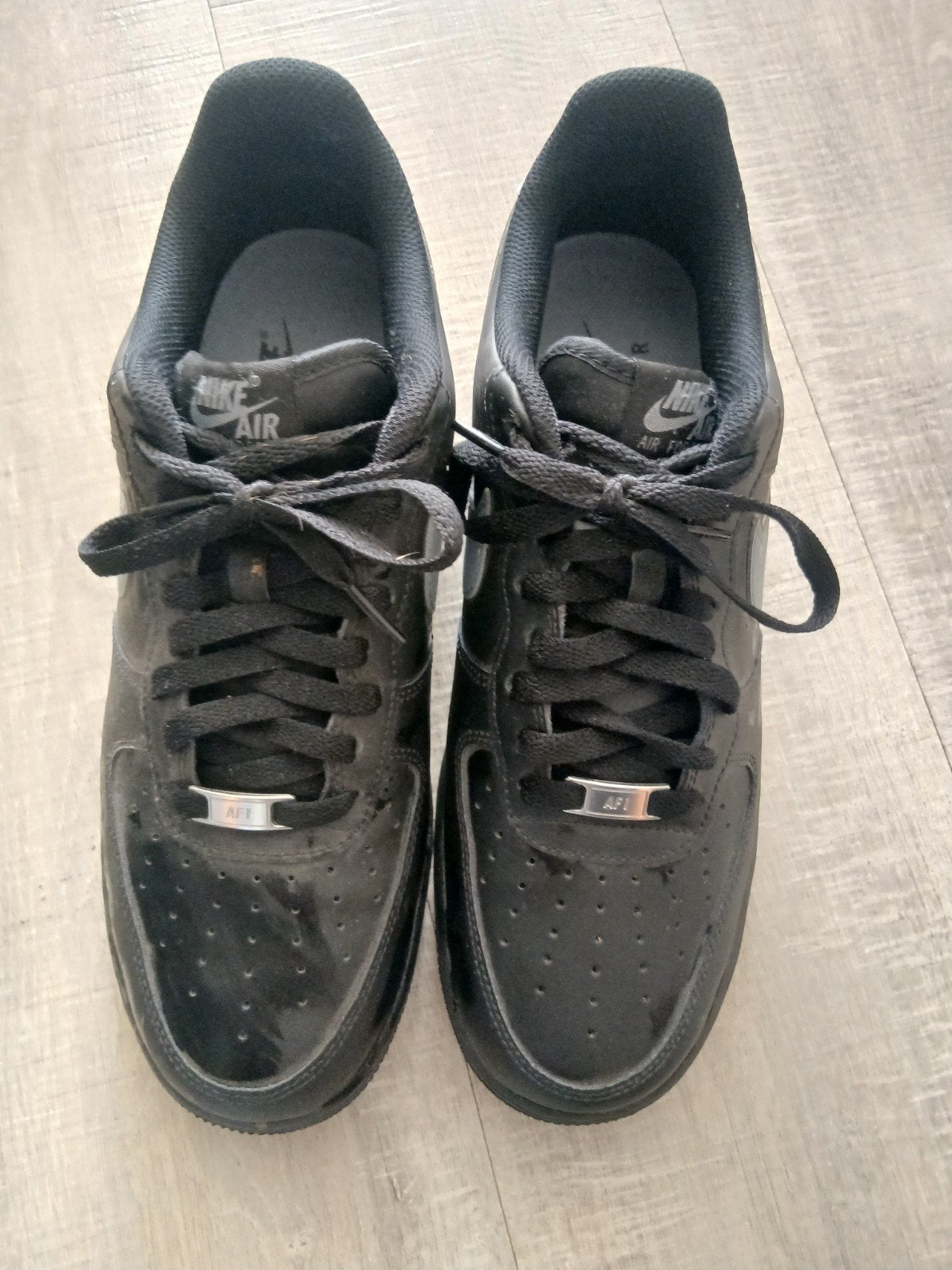 Nike Air sneakers - Maat 44 - Zo goed als nieuw, Zwart, Nike, Ophalen of Verzenden, Sneakers of Gympen