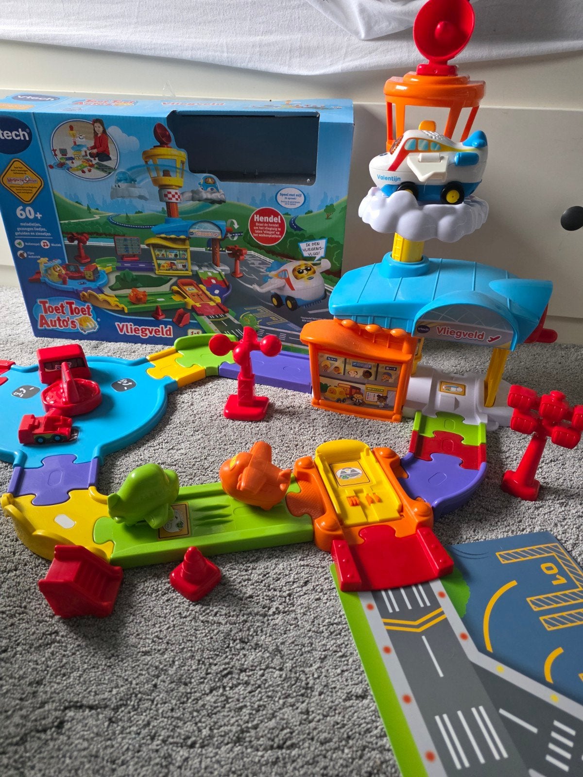 VTech Toet Toet Auto's Vliegveld, Ophalen of Verzenden, Zo goed als nieuw, Ontdekken, Met licht
