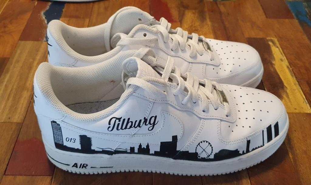 Nike air met skylineTilburg mt 46, Ophalen of Verzenden, Zo goed als nieuw, Hardloopschoenen, Nike