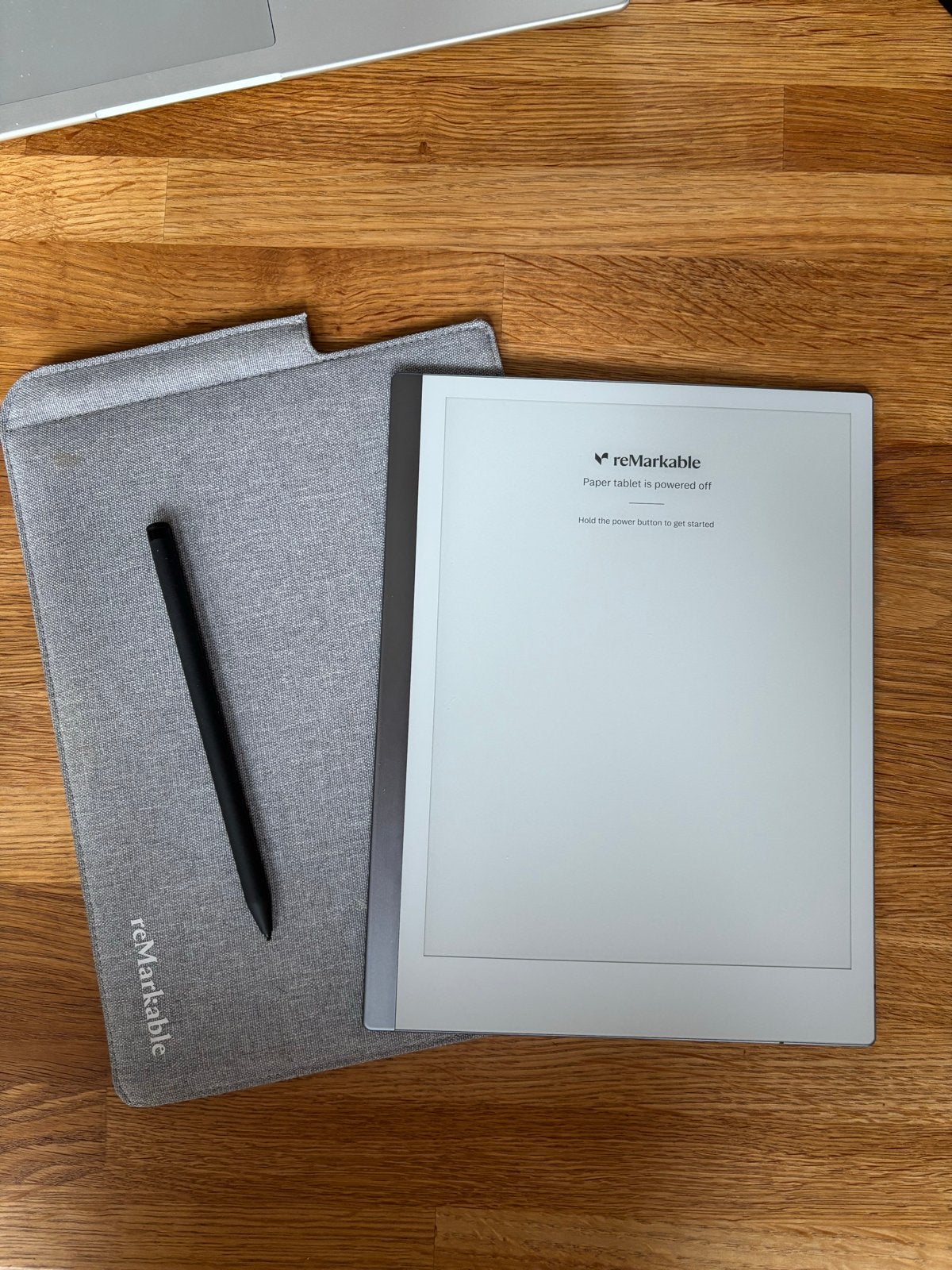 reMarkable 2 Paper Tablet met Folio en Marker, 8 GB, Touchscreen, Ophalen of Verzenden, Zo goed als nieuw