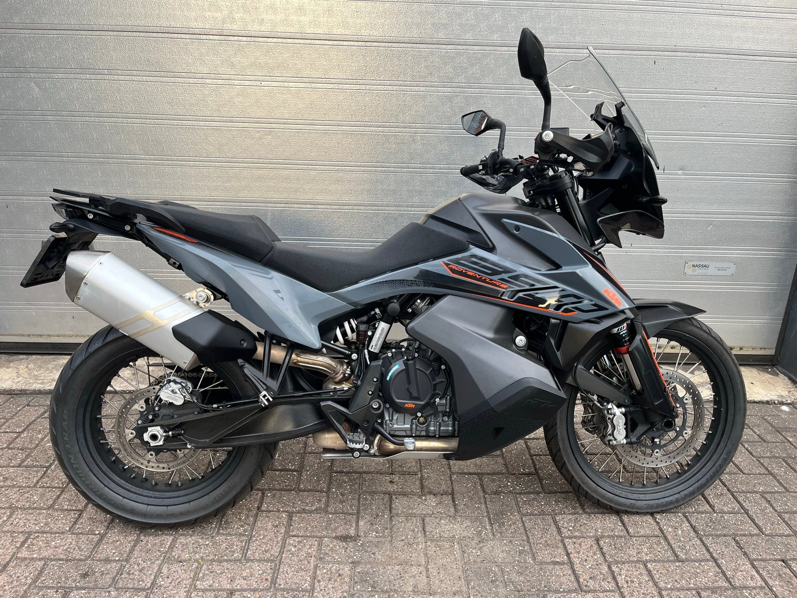KTM 890 Adventure - Goed onderhouden, 2 sleutels, Motoren, 2 cilinders, Gebruikt, Particulier, Meer dan 35 kW