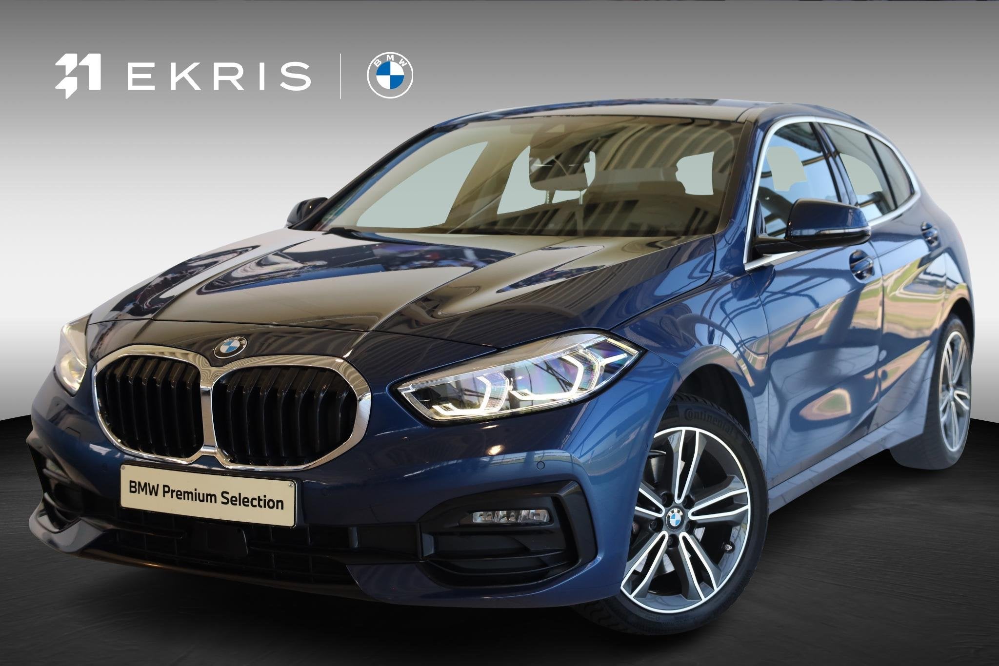 BMW 1-serie 118i Executive Edition | Sport Line | Live Cockp, Gebruikt, Met garantie (alle), Blauw, Leder en Stof