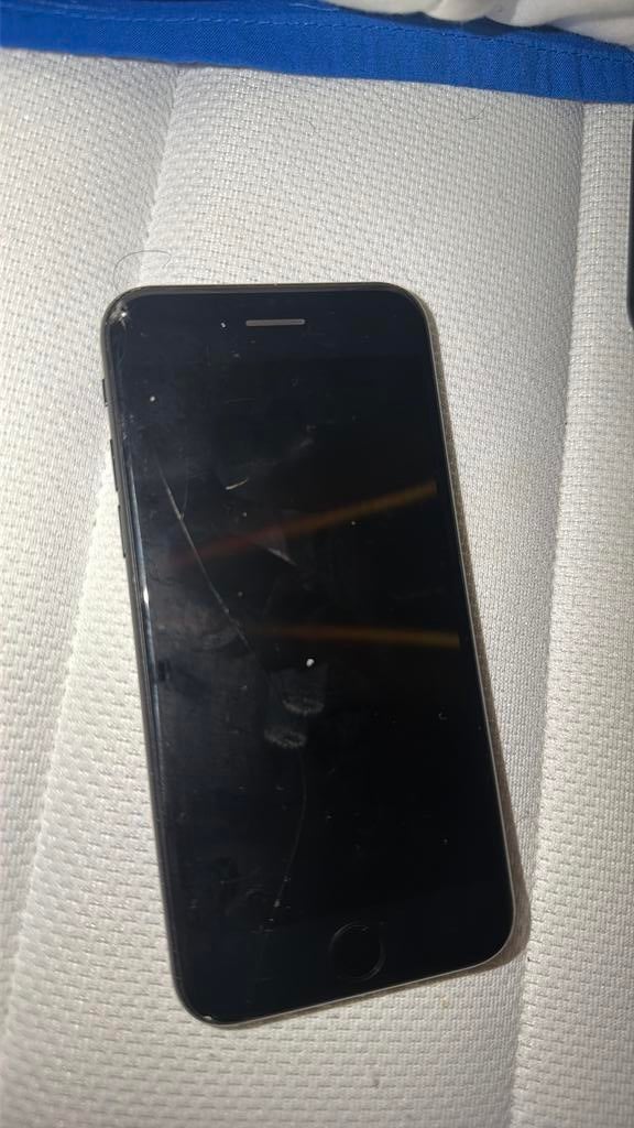 Mooie iphone, Telecommunicatie, Mobiele telefoons | Apple iPhone, Ophalen of Verzenden, Zo goed als nieuw, 64 GB