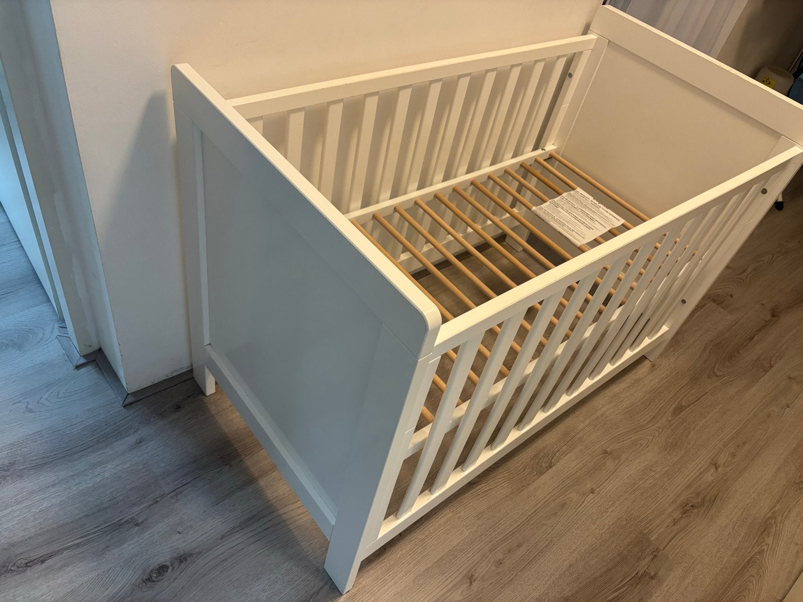Baby peuterbed, wit - gedemonteerd, Ophalen, Gebruikt