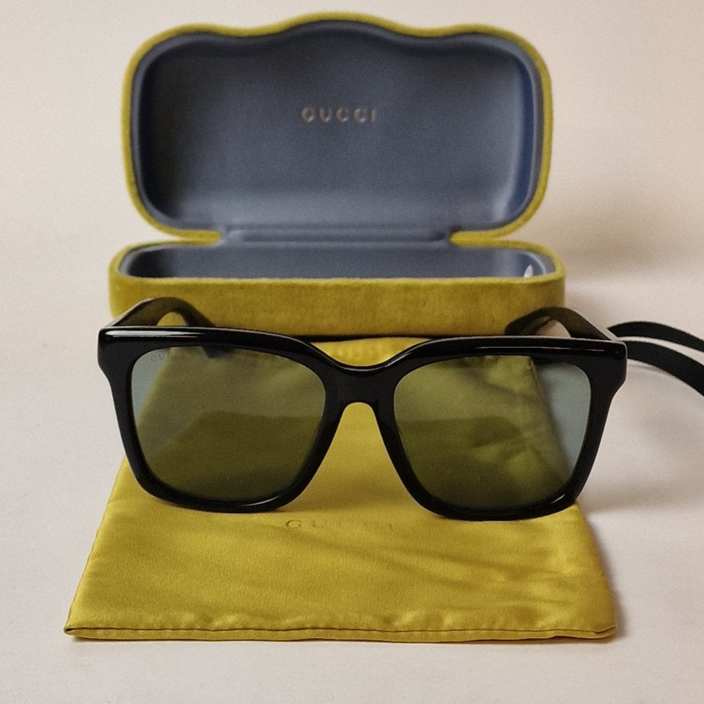 Gucci GG1175SK Zonnenbril 140, Gucci, Gebruikt, Support@gucci.com, 30 Avenue Montaigne
75008 Paris