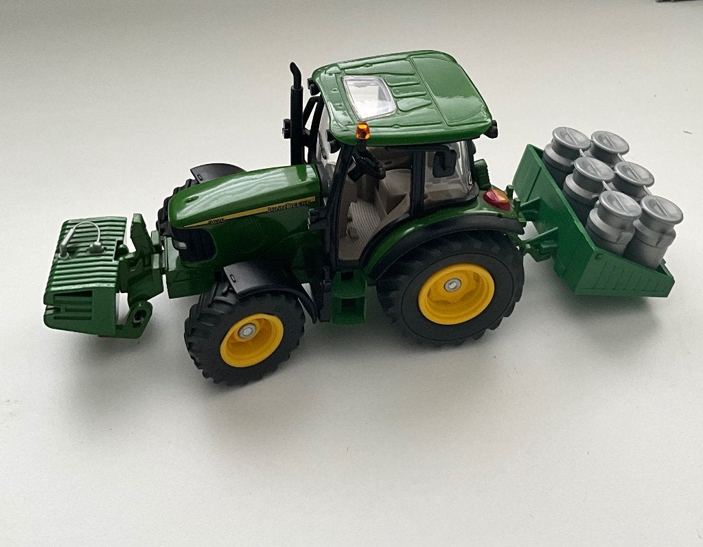 John Deere 5615 F, Hobby en Vrije tijd, Ophalen of Verzenden, Tractor of Landbouw, SIKU