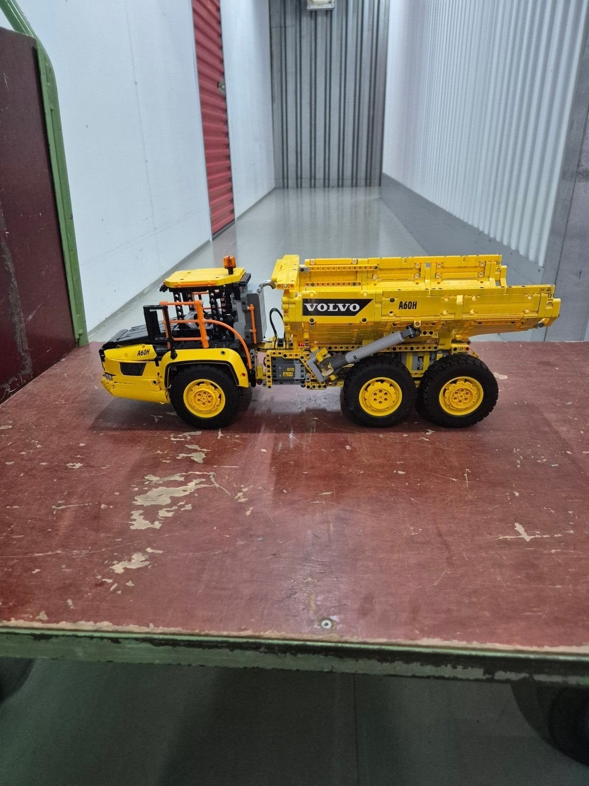 LEGO 42114 Volvo 6x6 Truck met Kieptrailer, Ophalen, Zo goed als nieuw, Bus of Vrachtwagen, Overige merken