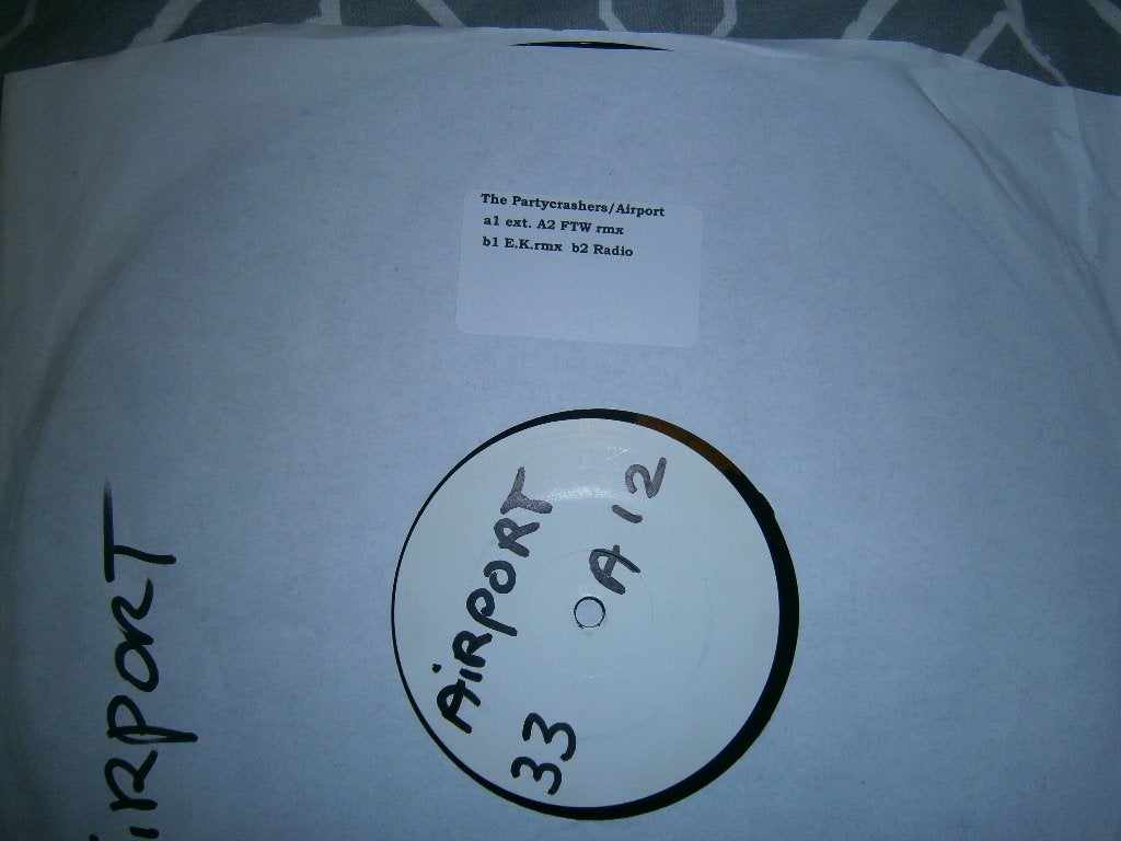 The Party Crashers – Airport. 2005. Promo white label. House, Cd's en Dvd's, Gebruikt, House, 12 inch, Overige typen