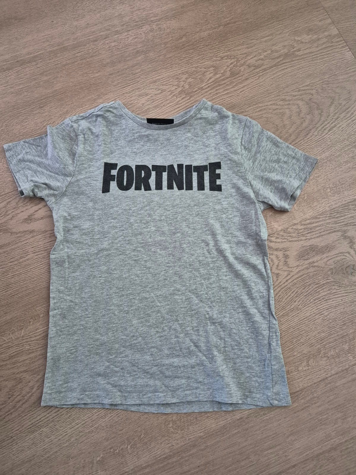 Fortnite shirt maat 134, Ophalen of Verzenden, Zo goed als nieuw, Jongen, Shirt of Longsleeve
