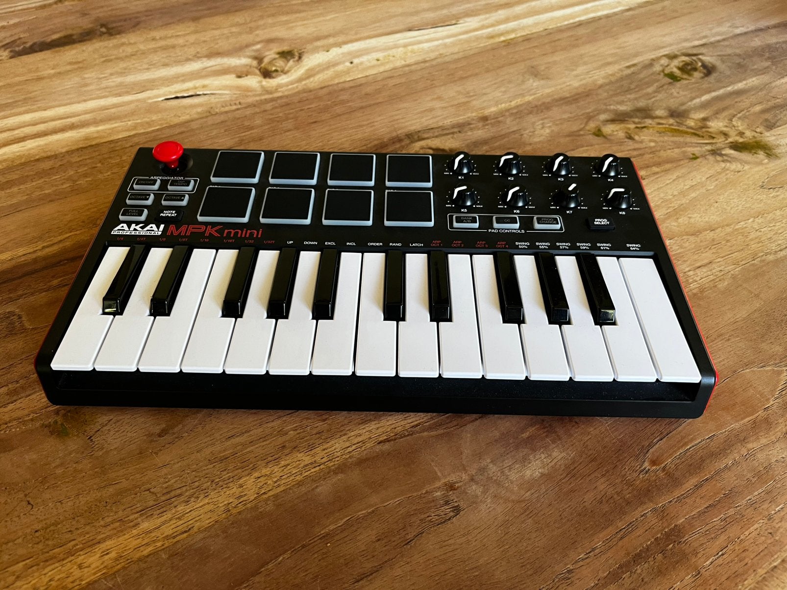 Akai professional MPK mini, Ophalen, Zo goed als nieuw