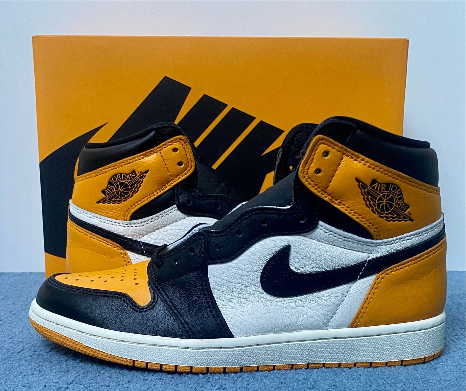 Nike Air Jordan 1 Retro High OG Taxi Black Sail, Ophalen of Verzenden, Nieuw, Overige kleuren, Sneakers of Gympen