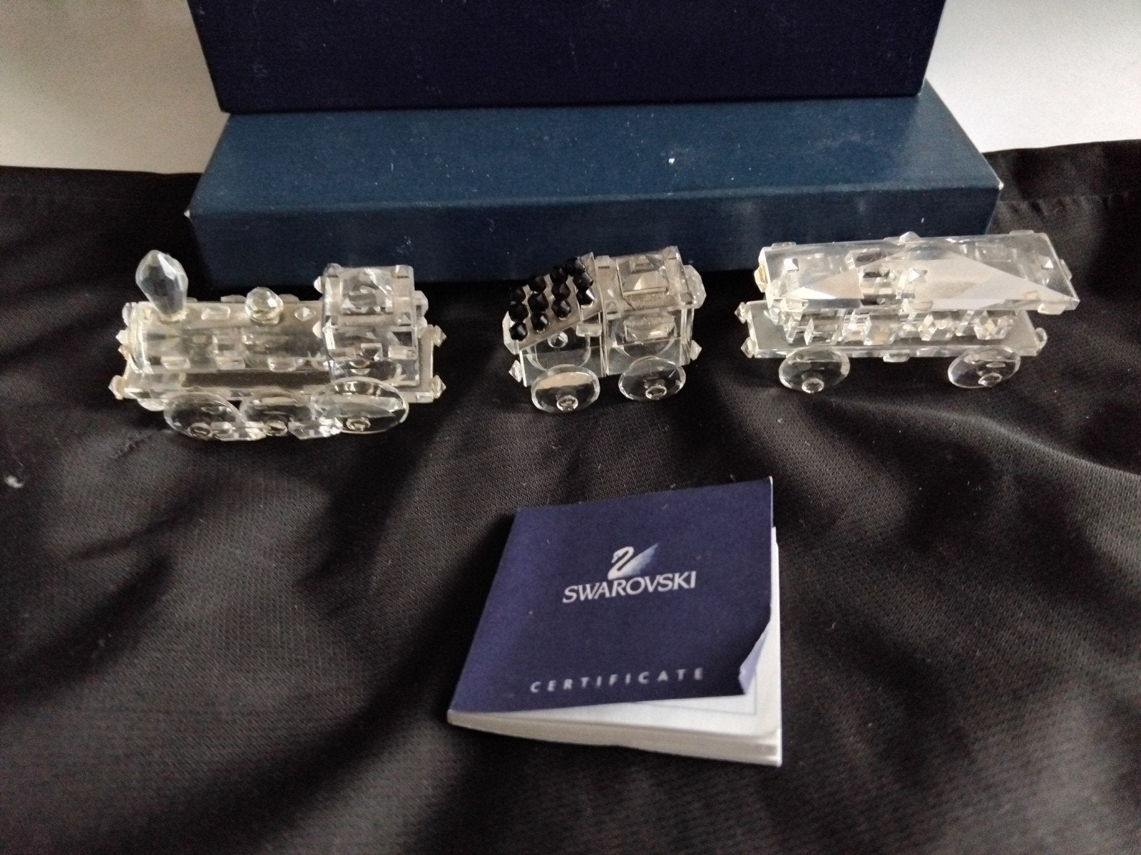 Swarovski Kristallen Trein Set met Certificaat, Ophalen of Verzenden, Zo goed als nieuw, Figuurtje