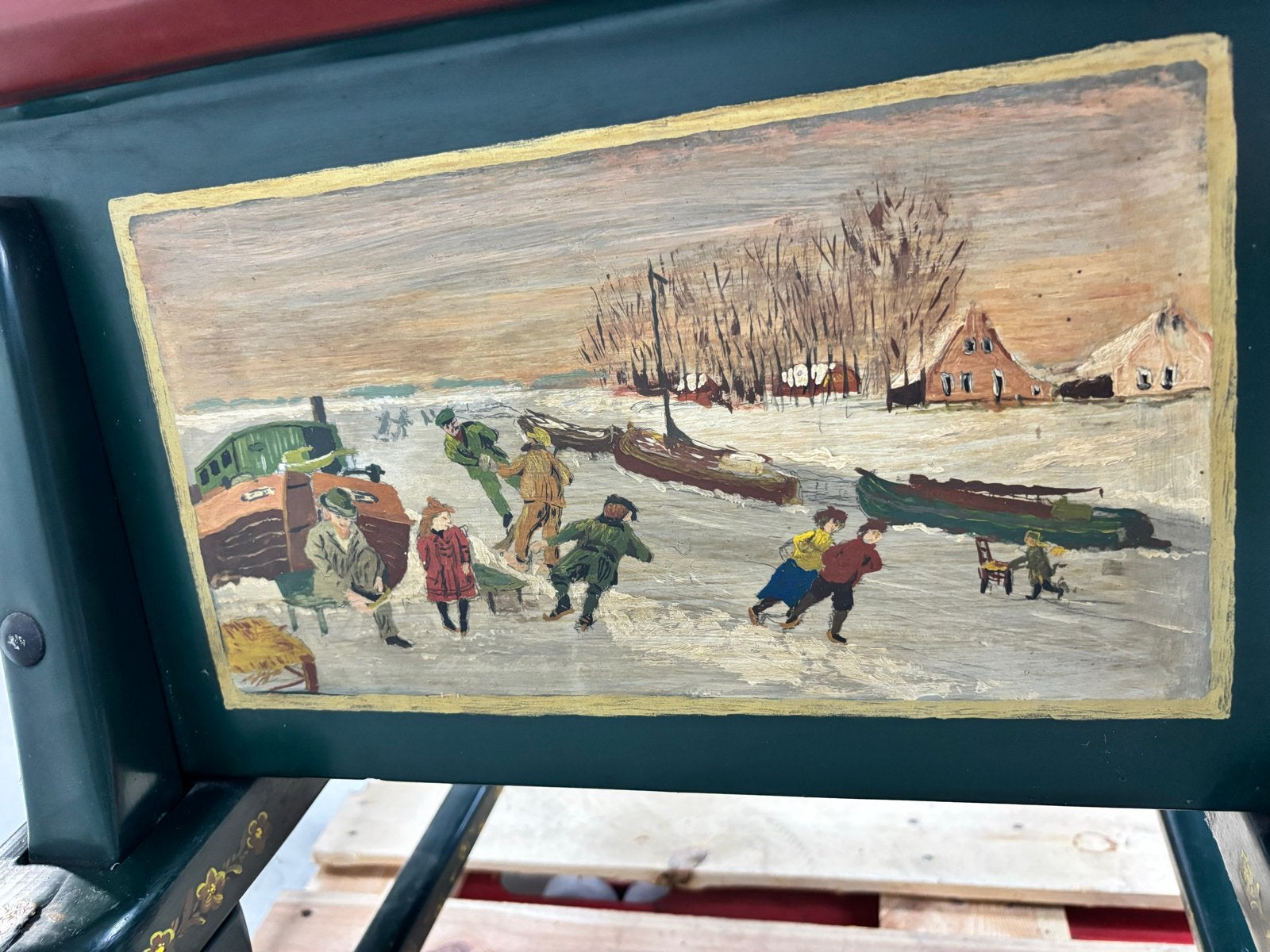 Traditionele handbeschilderde Friese slee uit 1981, Ophalen