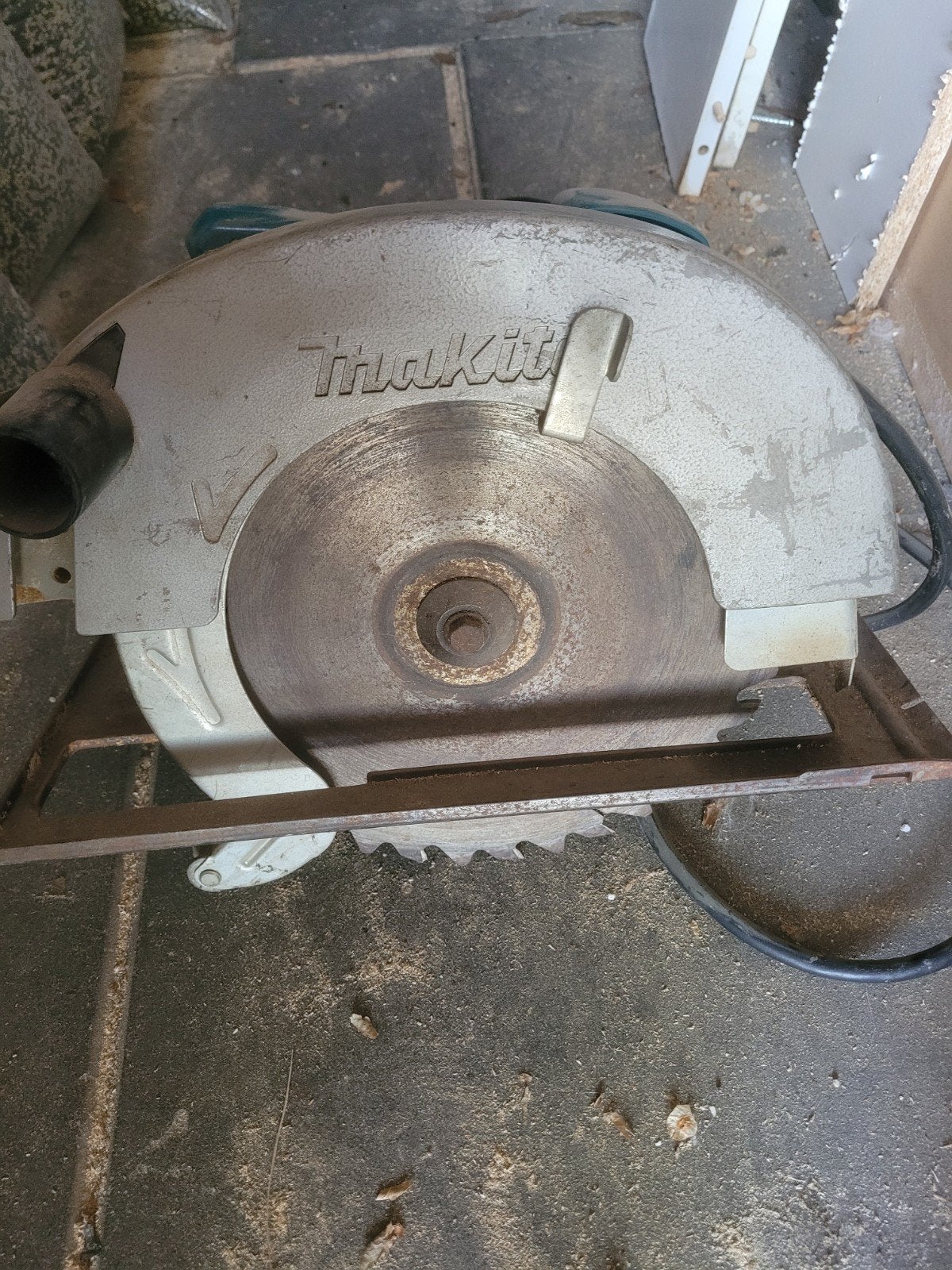 Grote MAKITA SR2600 zaagmachien, Gebruikt, Cirkelzaag, 70 mm of meer, Ophalen of Verzenden