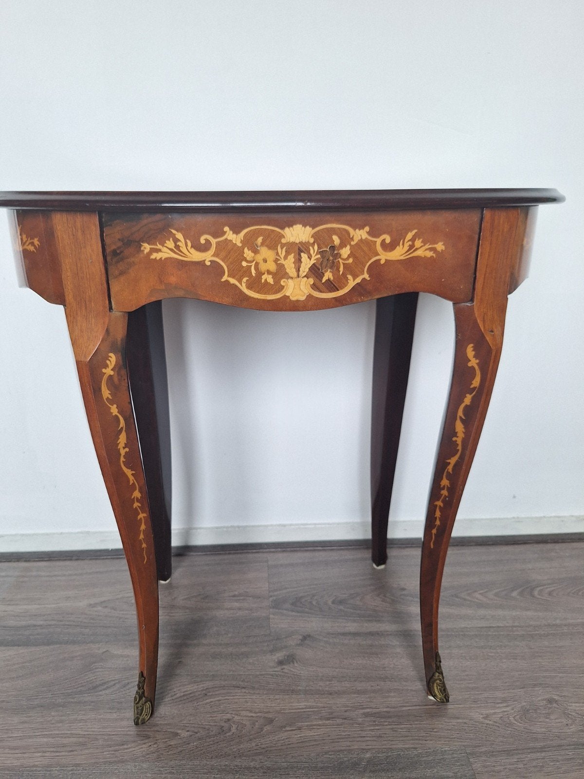 Antiek tafeltje, Antiek en Kunst, Antiek | Meubels | Tafels, Ophalen