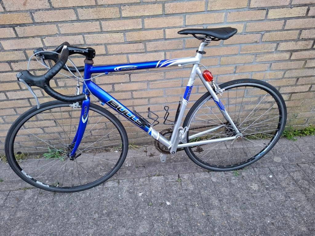 Bulls racefiets, blauw/zilver, 28 inch, Fietsen en Brommers, Fietsen | Racefietsen, 28 inch, Gebruikt, Heren, Aluminium