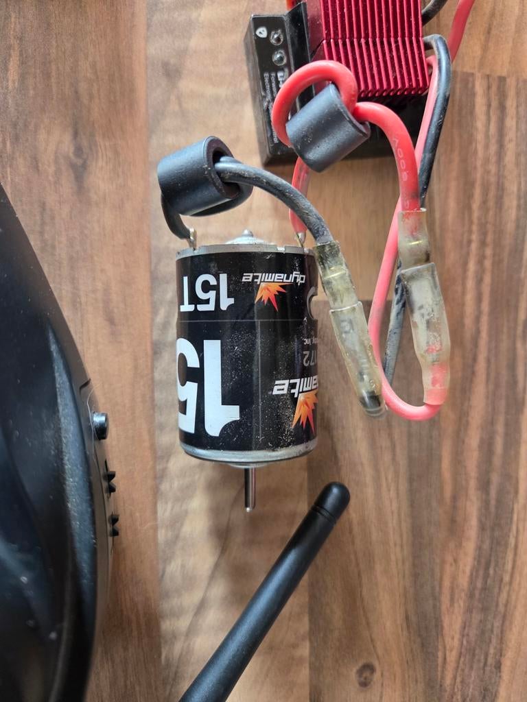 Dynamite 15T motor, Dynamite Tazer esc en Dynamite accu, Elektro, Ophalen of Verzenden, Zo goed als nieuw, Schaal 1:10