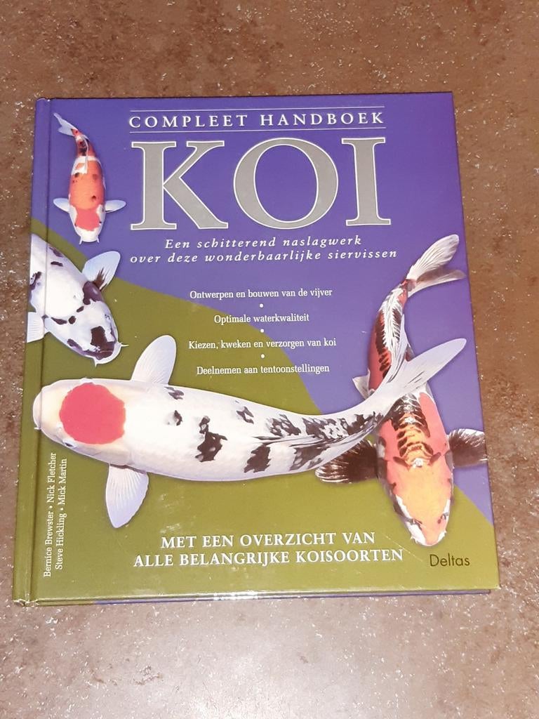 Compleet handboek koi zeer uitmuntende staat, Ophalen of Verzenden, Zo goed als nieuw, Katten