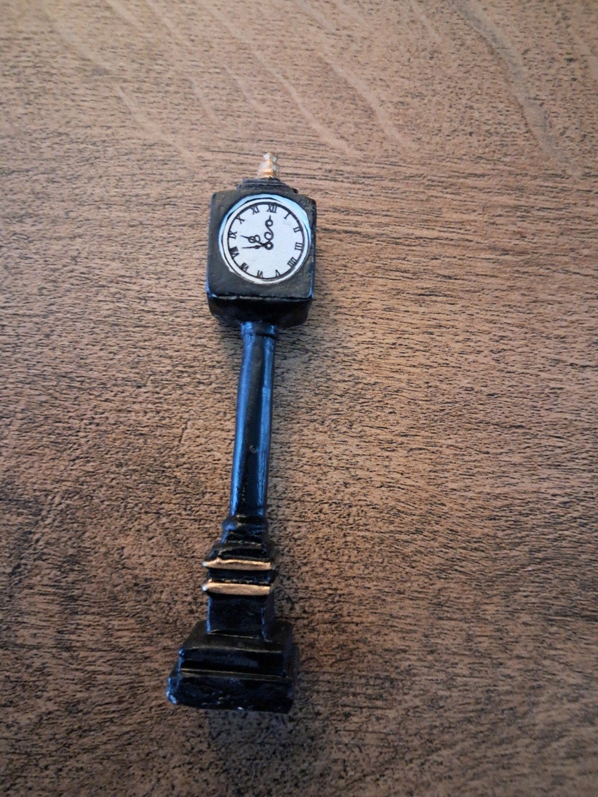 lemax street clock, Ophalen